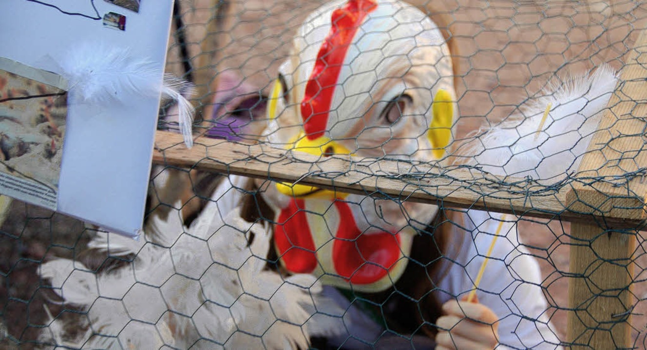 Groes Hasenjagen im Strohballen war b...eins erfreuen sich groer Beliebtheit.  | Foto: Pia Grttinger