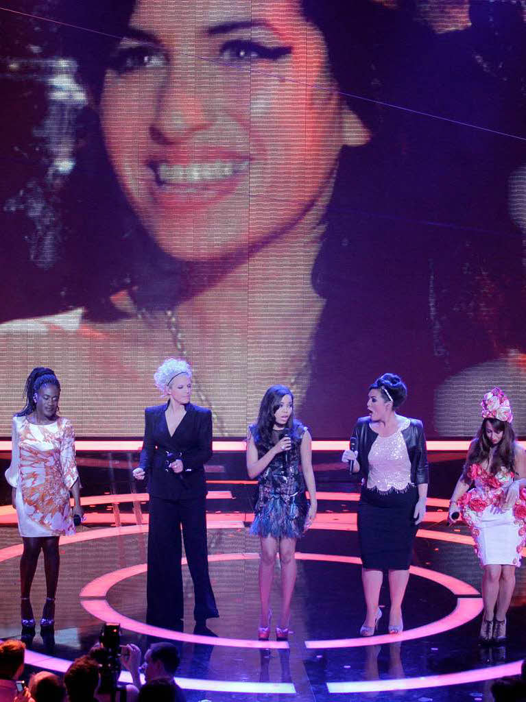 Tribute an Amy Winehouse:  Ivy Quainoo, Ina Mller, Dionne Bromfield, Caro Emerald und Aura Dione (von links)