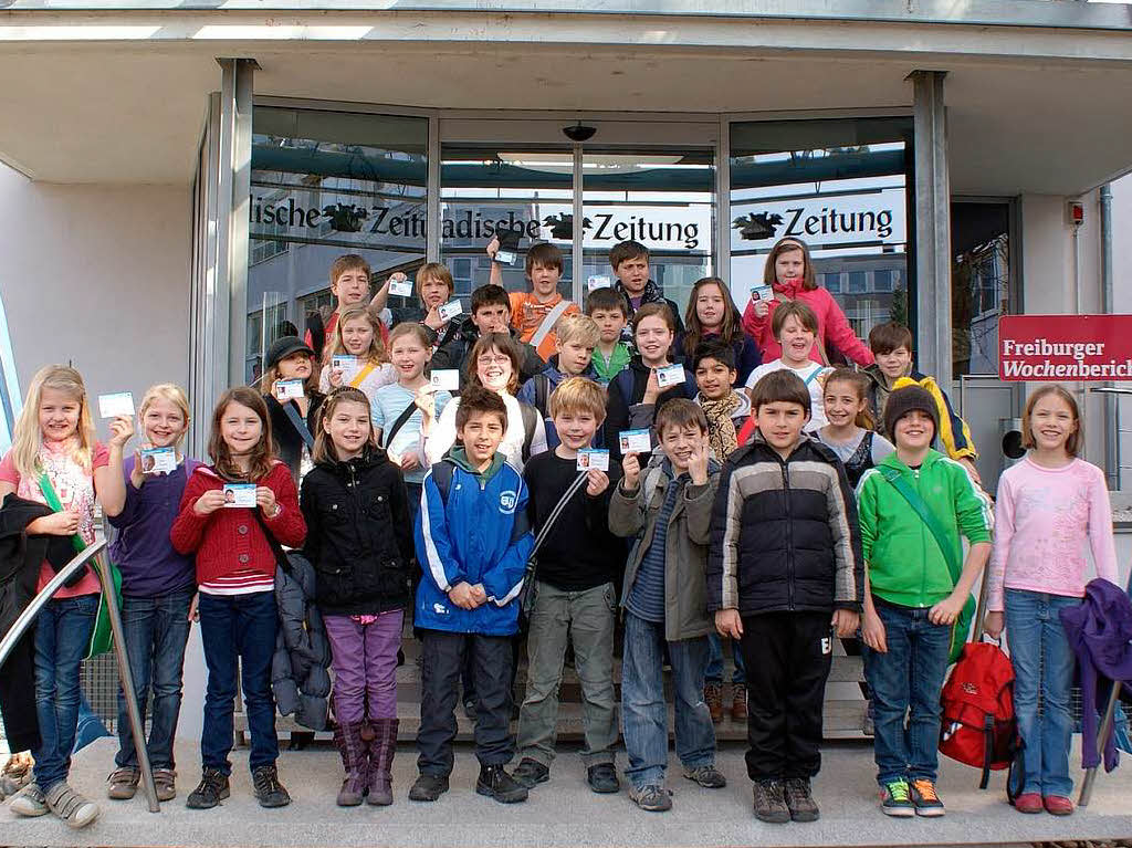 Die Klasse 4b der Wilhelm-August-Lay Schule Btzingen mit ihrer Klassenlehrerin Lilian Steinicke