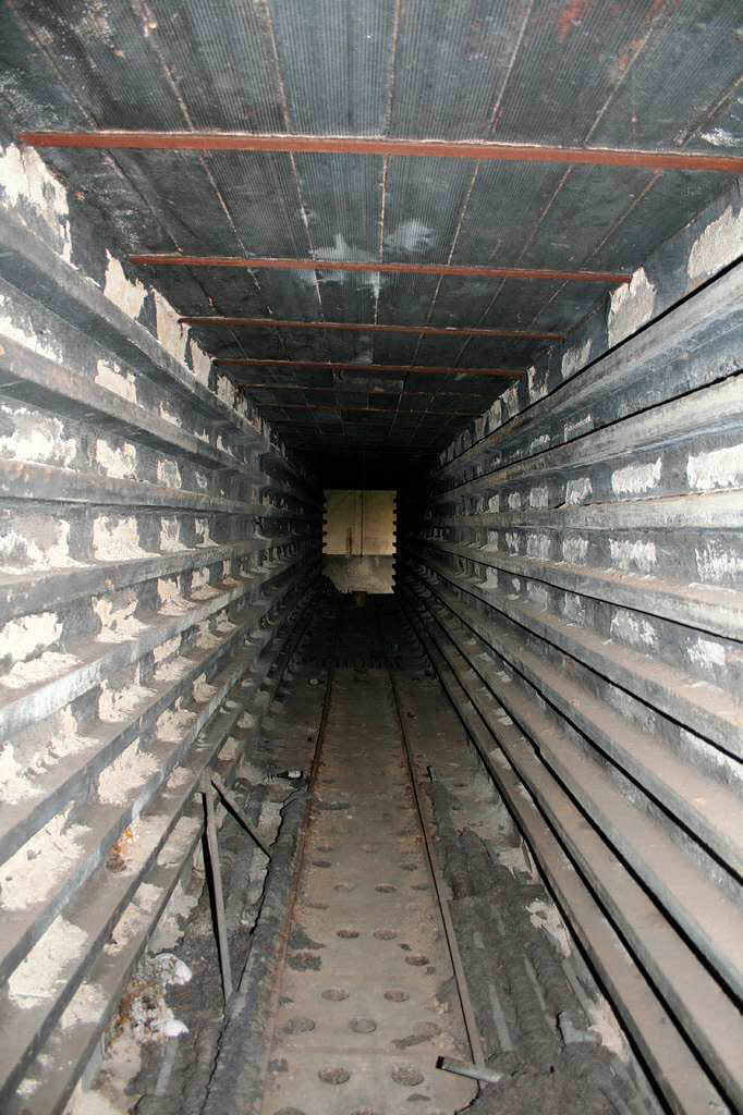 10. November 2011: In den unteren Trockenkammern wurde frher mit Koks eingeheizt.