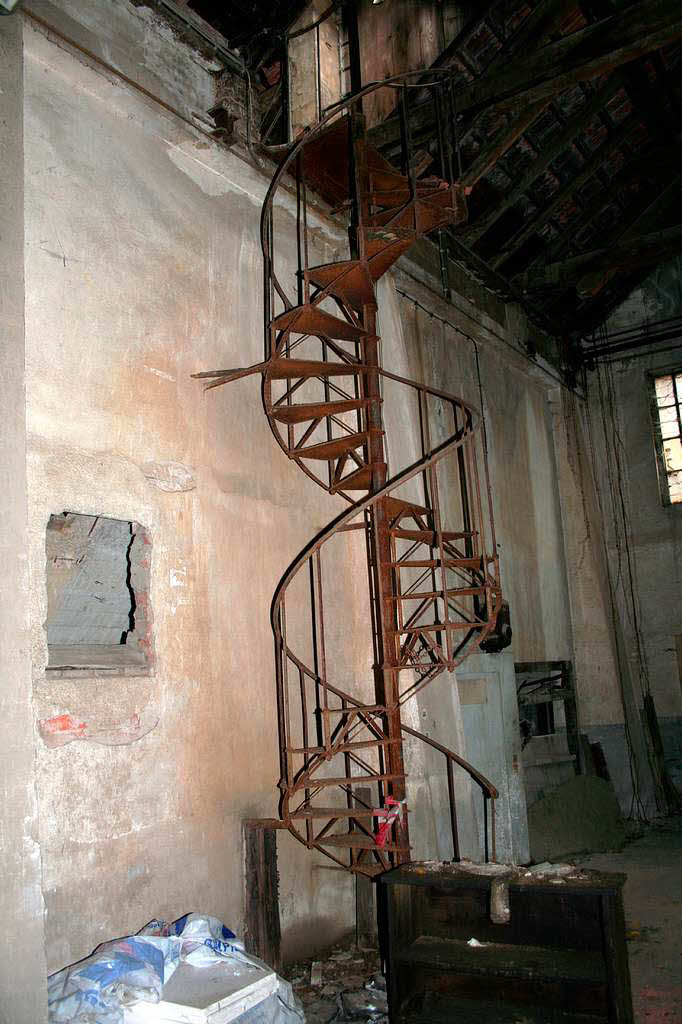 10. November 2011: Die Wendeltreppe zwischen Betriebs- und Arbeitsebenen