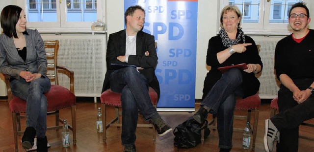Podiumsdiskussion ber die Chancen der...Vogt, Sabine Wlfle und  Raphael Pfaff  | Foto: Dagmar Barber