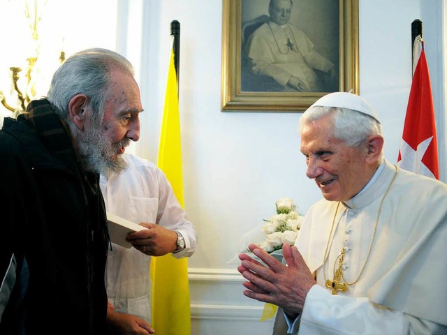 Historisches Treffen: Fidel Castro und der Papst.  | Foto: AFP