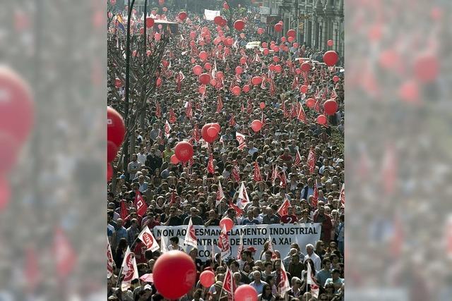 Regierung und Gewerkschaften rechnen nach Generalstreik mit mehr Protesten