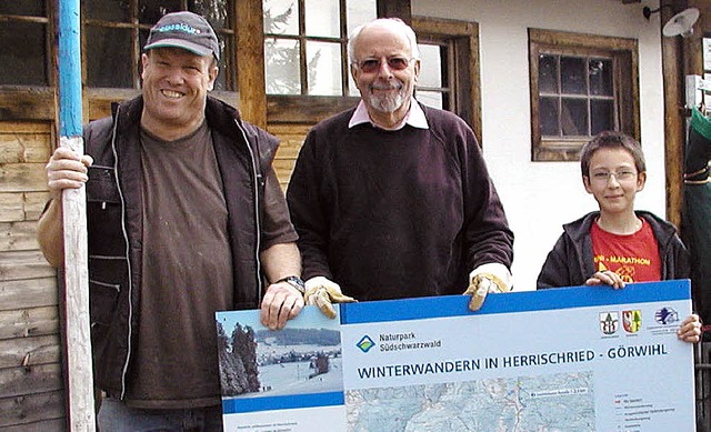 Matthias Fait,  Dietmar Oehler und Cl...oipen und Winterwanderwegen abgebaut.   | Foto: Wolfgang Adam