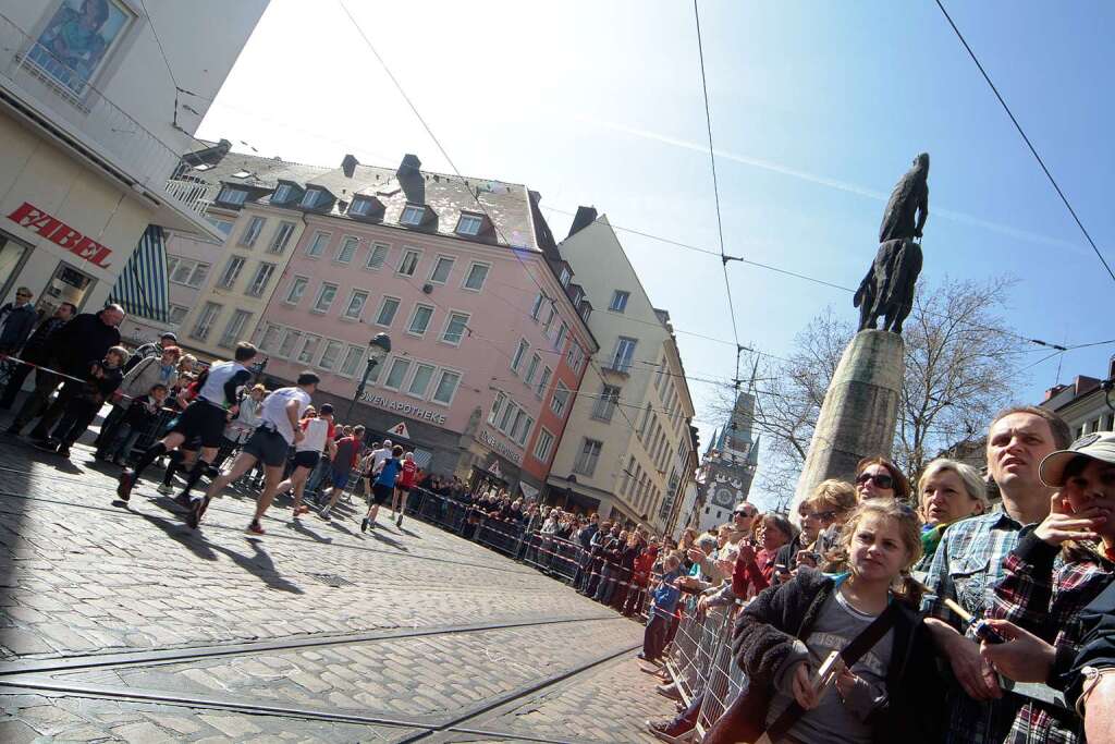 Der Freiburg Marathon - ein Fest fr Lufer