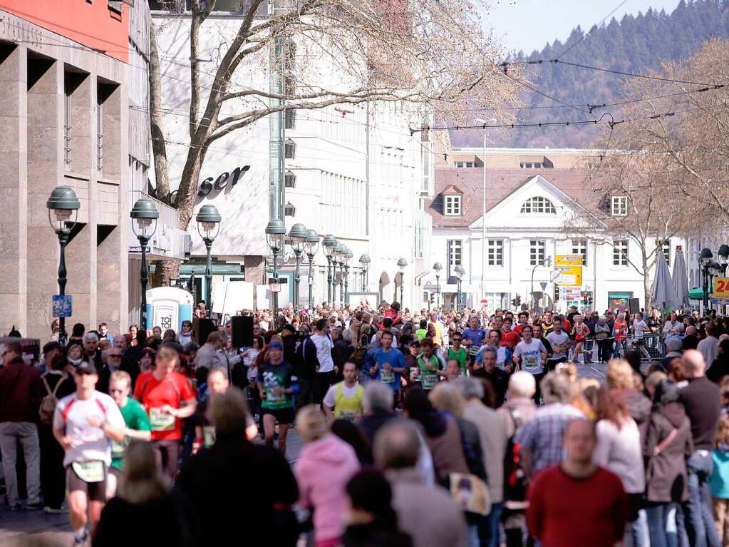 Der Freiburg Marathon - ein Fest fr Lufer