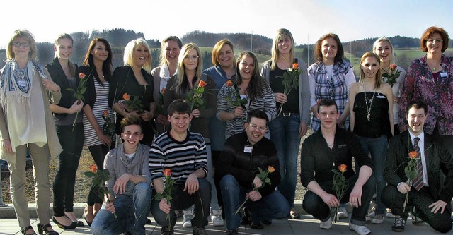 Sie werden gebraucht: Absolventen der ...lege-Schule an der BDH-Klinik Elzach.   | Foto: Thomas Urbach