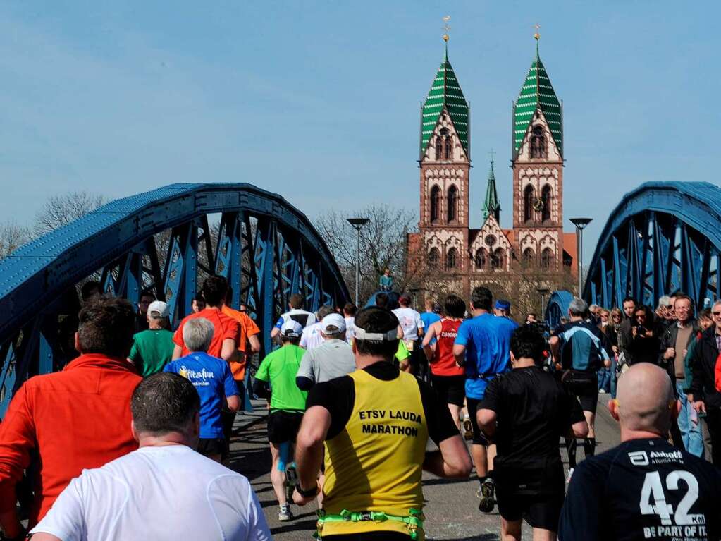 Der Freiburg Marathon - ein Fest fr Lufer