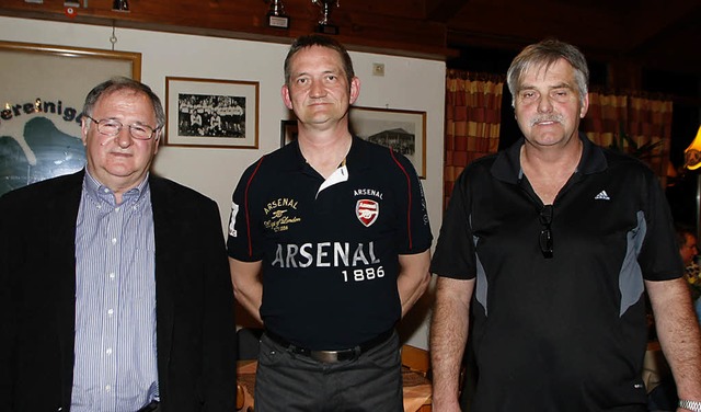 Der neue Vorstand bei der Spielvereini...Heppner, Uwe Hofmann und  Gerd Zahner   | Foto: HEIDI FSSEL
