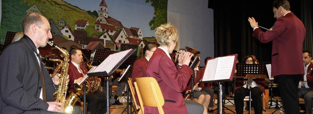 Mit zahlreichen Titeln aus Musicals un...stert zahlreiche Zugaben erklatschten.  | Foto: schopferer