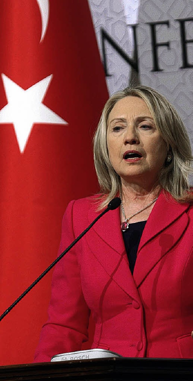 Auch US-Auenministerin Hillary Clinto... an der Konferenz  in Istanbul teil.    | Foto: AFP