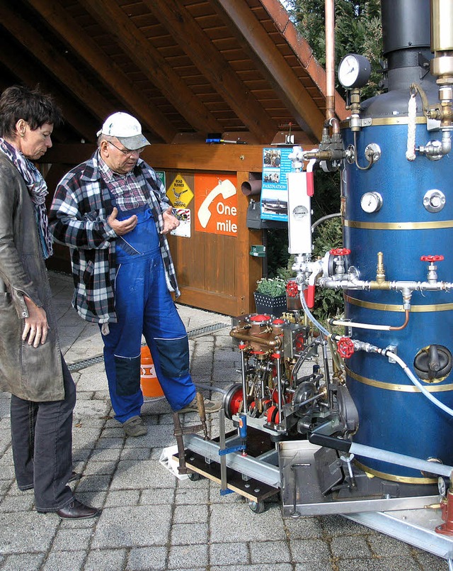 Zur Inbetriebnahme der Dampfmaschine f...ng-Mller von Schluchsee nach Brenden.  | Foto: Margrit Matyscak