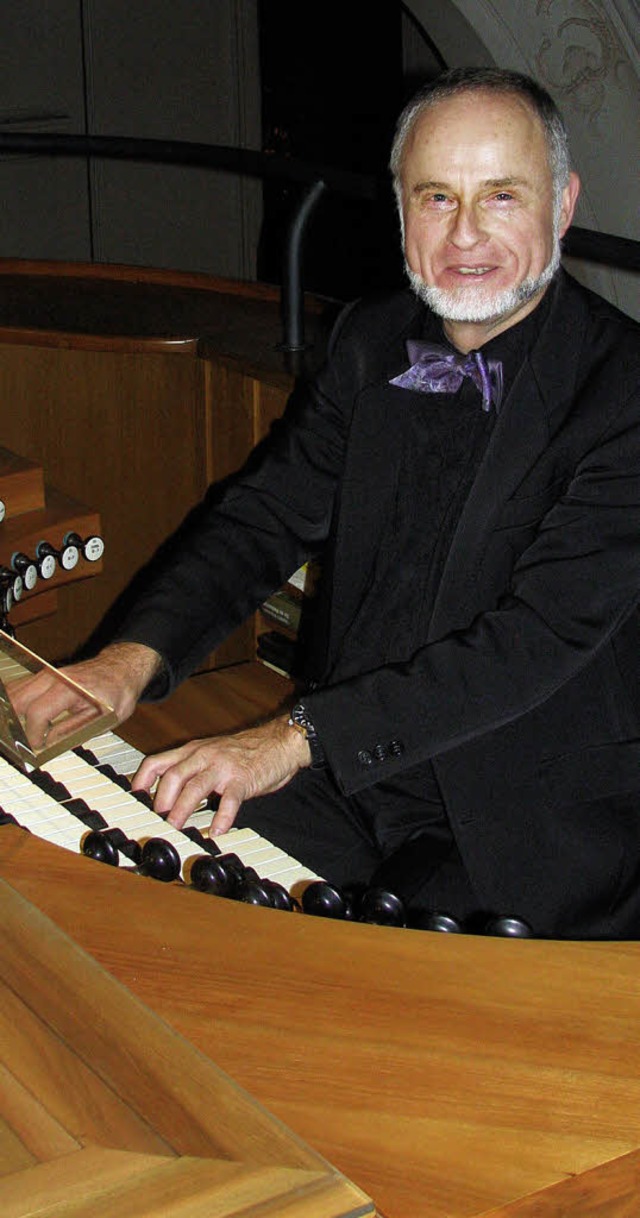 Der Organist Michael Felix ist ein Meister seines Fachs.   | Foto: Michael Gottstein