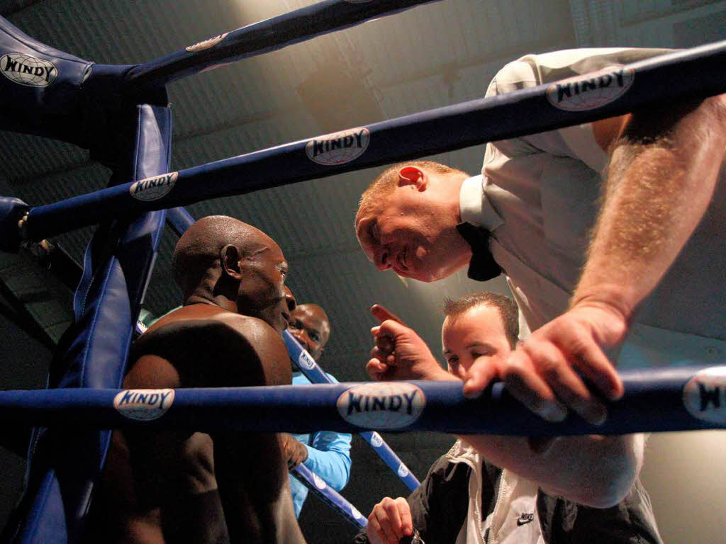 Profiboxen in der Elzacher Sporthalle