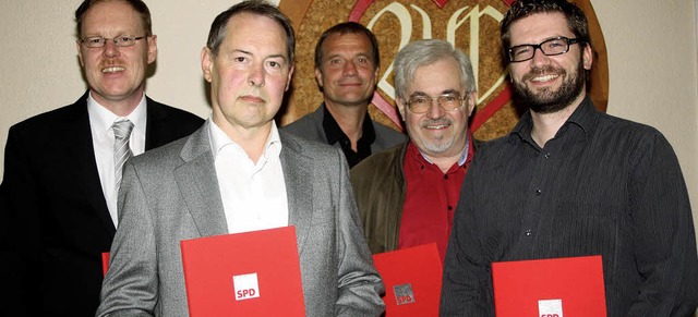 Ehrung von Steinener SPD-Mitgliedern f...hneider und Michael Hitz (von links).   | Foto: Heiner Fabry