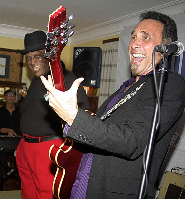 Spa hatten nicht nur die Besucher, so... Scona (Guitar) und Big Pete Pearson.   | Foto: H. Fabry