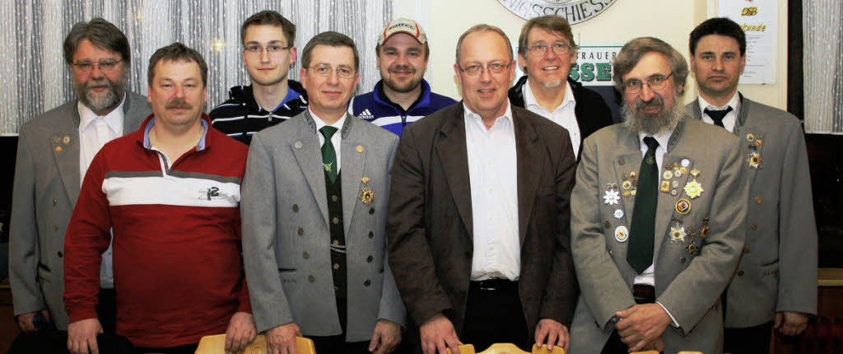 Vorstand           der Schtzengesells...ler (nicht auf dem Bild Felix Laile).   | Foto: Privat