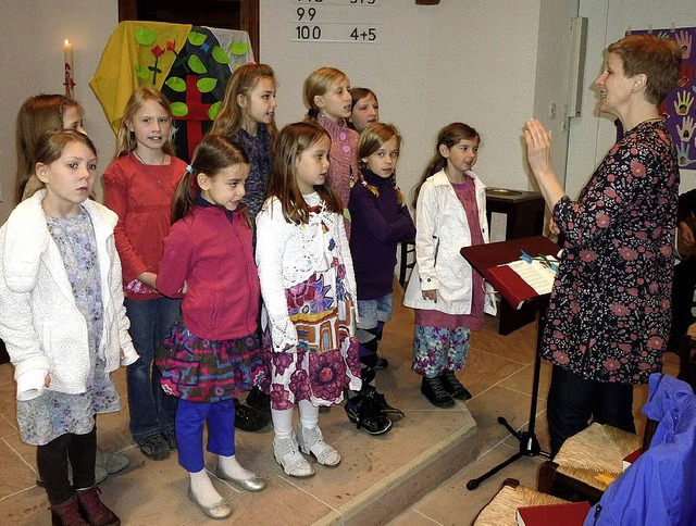 Der kumenische Kinderchor unter der L...le Hasler wirkte im Gottesdienst mit.   | Foto: heidi Winter