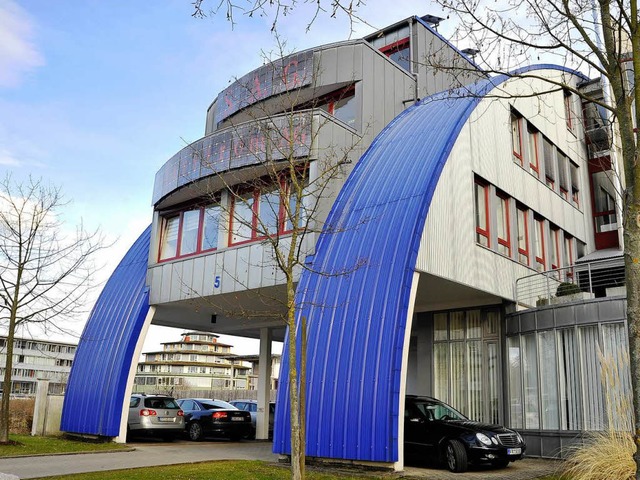 Spektakulre Architektur &#8211; aber ...r Sitz der SAG Solarstrom in Freiburg.  | Foto: Thomas Kunz