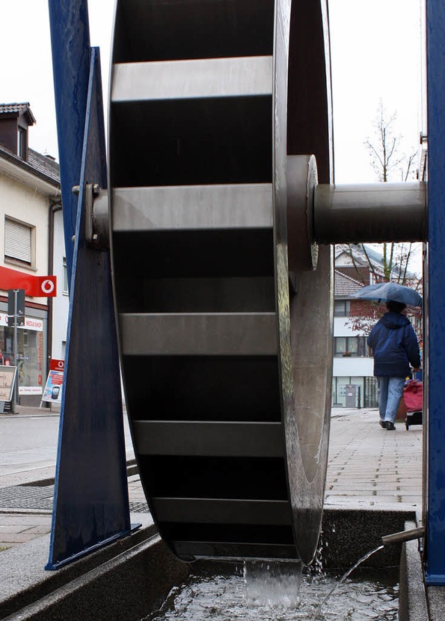 Ein ganz groes Rad dreht der Arbeitsk...Wehrs als Einkaufs- und Wohlfhlstadt.  | Foto: Barbara Schmidt