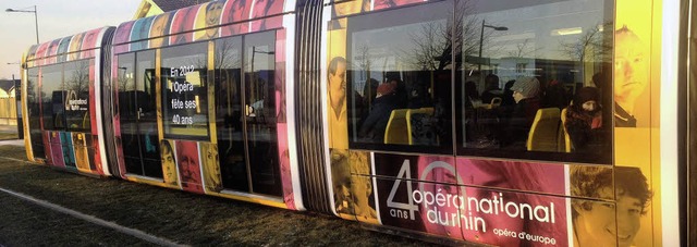 Der elsssische Opernzug hat in vier J...bung auf einer Straburger Straenbahn  | Foto: proMO