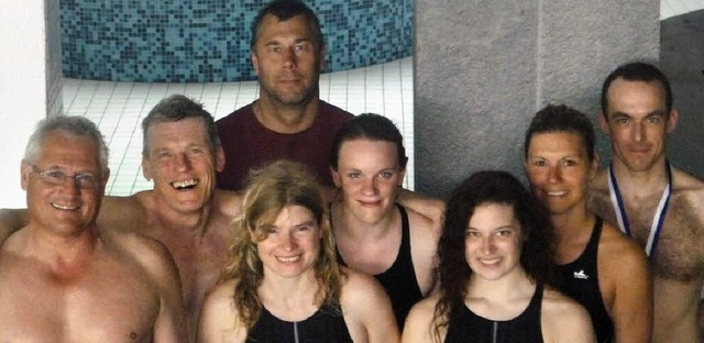 Die erfolgreichen RWL-Schwimmer in Villingen.   | Foto: Privat