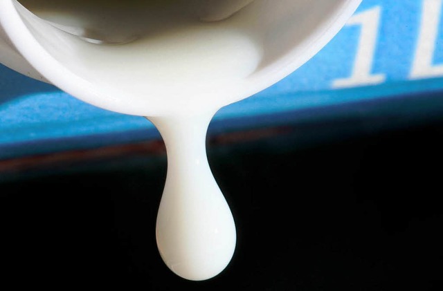 Frische Milch aus dem Schwarzwald &#8211; das schmeckt den Kunden  | Foto: dpa