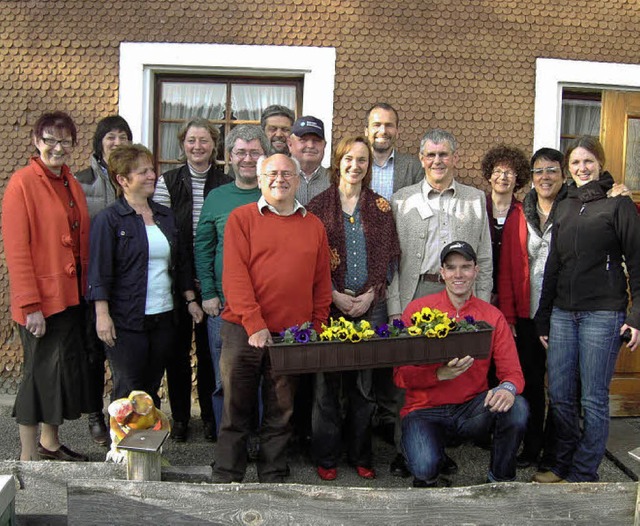 Die frisch gebackenen Gstefhrer feie...2;Reichenbchle&#8220; in Holzschlag.   | Foto: Cornelia Selz