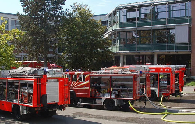 Feuerwehreinsatz nach dem Bromunfall  am 16. September  | Foto: Senf