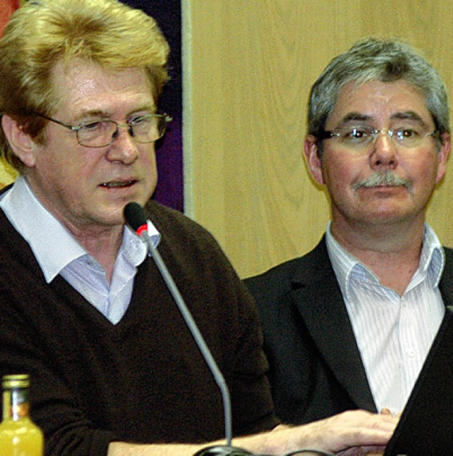 Uwe Tittmann und Eckhardt Hanser werben fr die BI.   | Foto: Leony Stabla