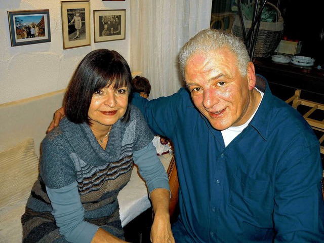 Bernd Fleischer neben seiner Frau Sibylle Forster aus Weissach im Tal.  | Foto: Privat