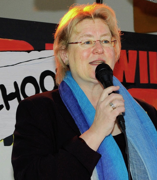 Birgit barth begrte die Gste.  | Foto: Vollmar