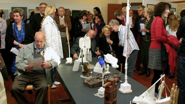 Groer Andrang herrschte schon bei der...enen Knstlers Ernst Friedrich Holler.  | Foto: Erika Sieberts