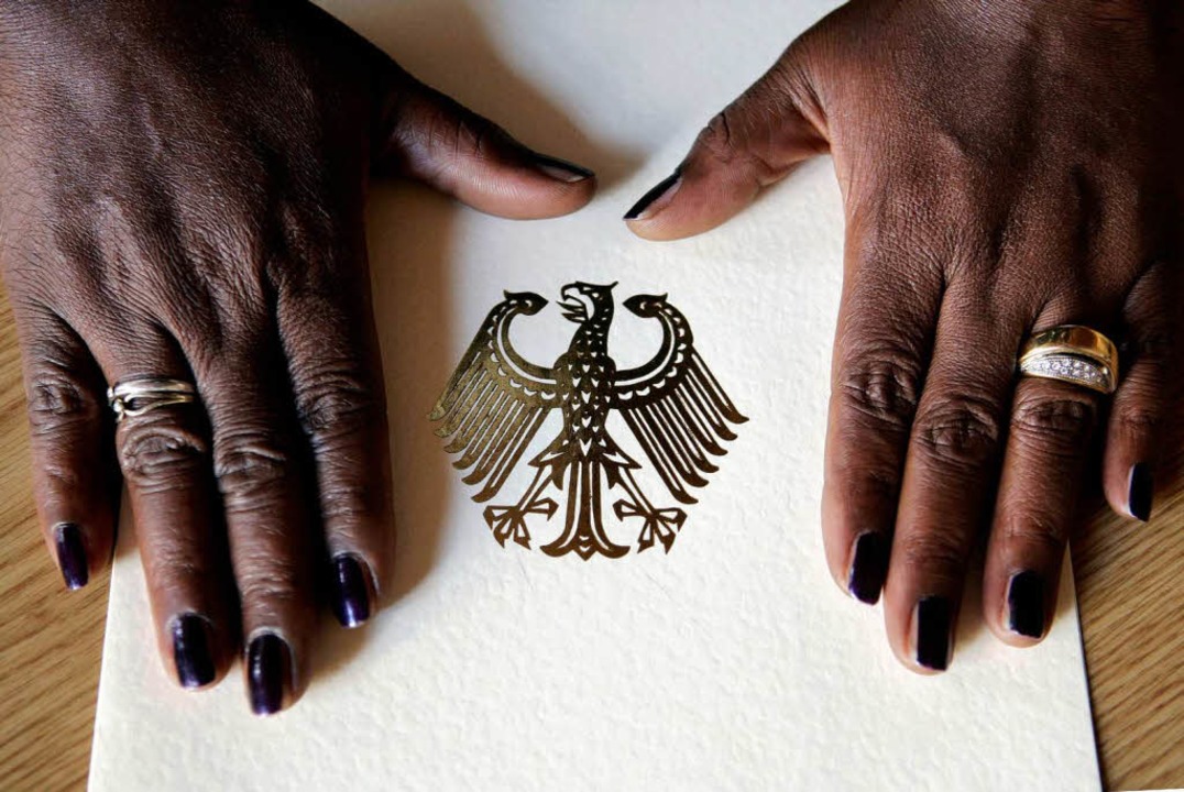 Fur Eine Einburgerung Muss Ein Auslander Unter Anderem Gut Deutsch Sprechen Schulertexte Badische Zeitung