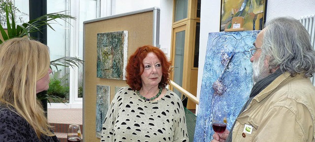 Die in Riegel lebende Malerin Carmen G...n an der Hauptstrae,  neue Werke aus.  | Foto: Christel Hlter-Hassler
