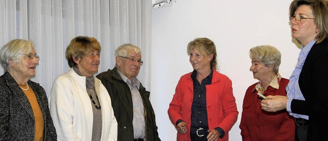 Auszeichnung: Die Vorsitzende Angelika...ella Zupalla-Marx und Inge Stiefvater   | Foto: Sabine Model