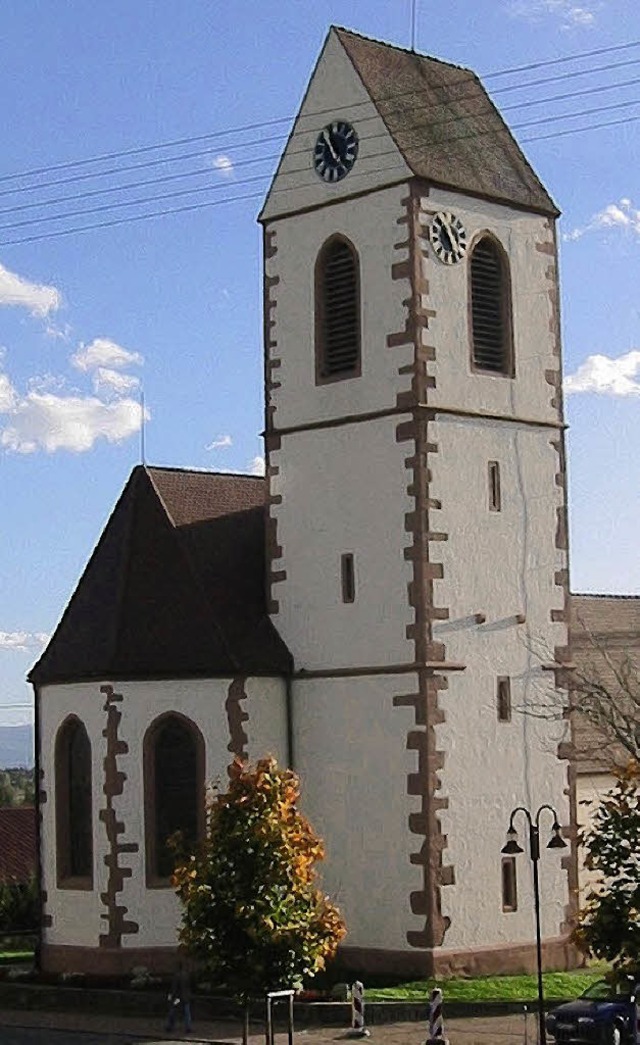 Auf dem Kirchturm soll ein Storchennest gebaut werden.   | Foto: FREY