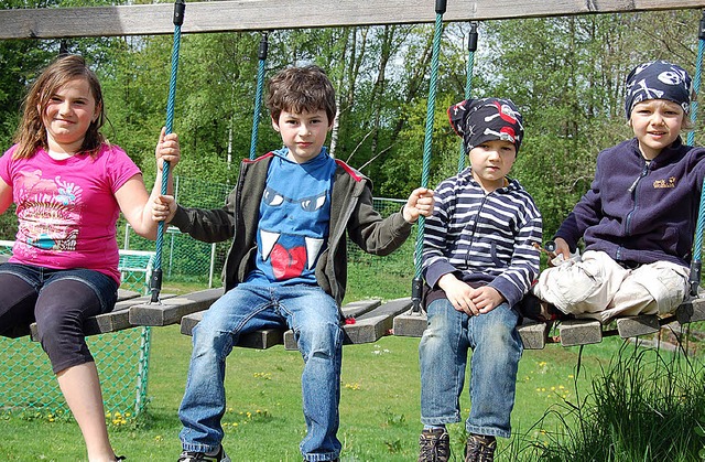 Auch die Kinder hatten ihren Spa: Nac...el- und Bolzplatz  beim Brgerhaus.     | Foto: Melanie dramc