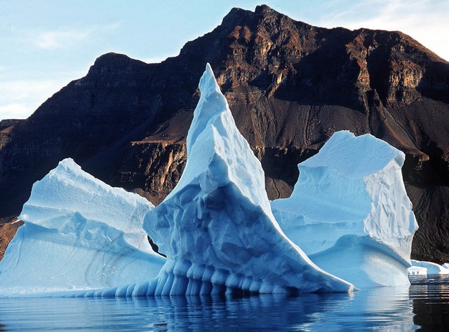 Das Schmelzen des Eises beschleunigt den Klimawandel.   | Foto: DPA