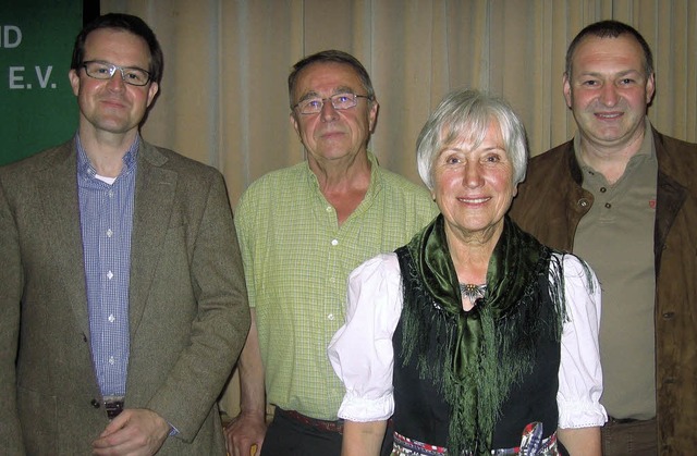 Joachim Neymeyer aus Staufen (links)  ...hrerin wurde Marlies Lffler gewhlt.   | Foto: Ingeborg Grziwa