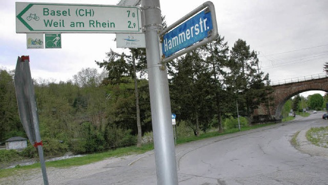 Wo sich Hammer- und Wiesentalstrae tr...Anbindung oder Kreisel ist die Frage.   | Foto: Nikolaus Trenz
