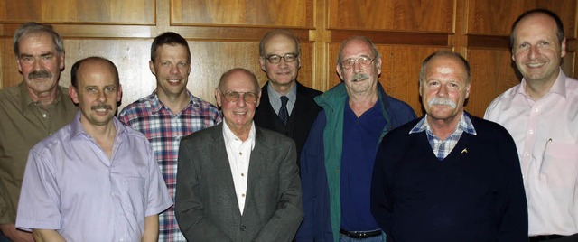 TTC Lrrach (von links): Bezirksvorsit...chrader, Gerd Deckert und Anton Sain.   | Foto: Paul Schleer