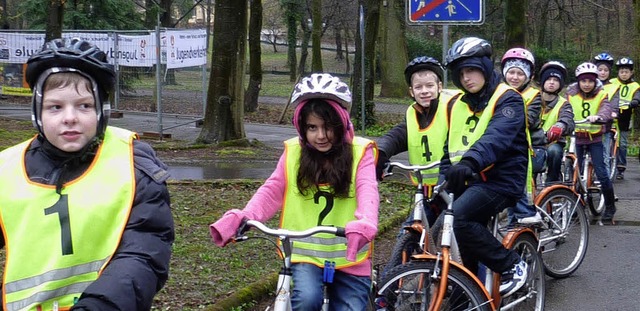 Zisch-Reporter lernen sicheres Radfahren.  | Foto: privat