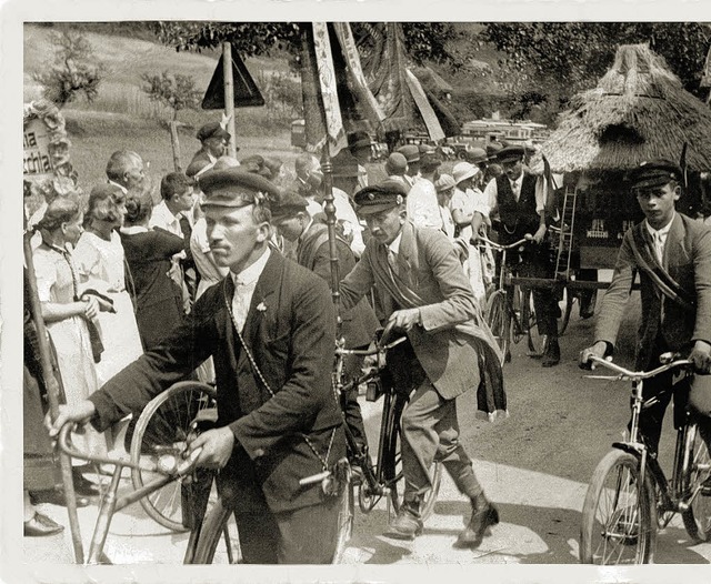 Eine Korso-Veranstaltung in den 1930er Jahren.   | Foto: Chronik Concordia