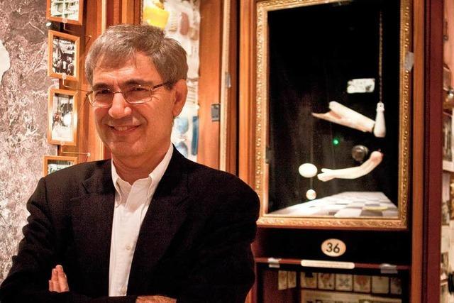 Orhan Pamuk erffnet 