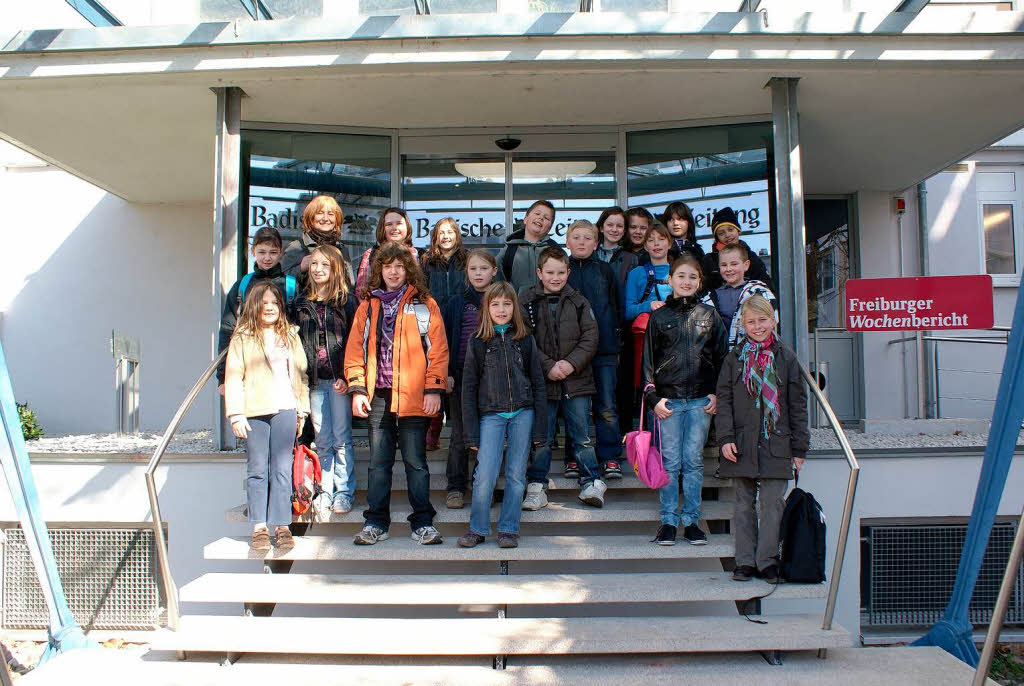 Die Klasse 4 der Johannes-Grundschule in Hausen mit ihrer Lehrerin Gisela Schreiner Die Klasse 4 der Johannes-Grundschule in Hausen mit ihrer Lehrerin Gisela Schreiner