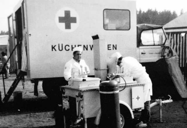 Mit dem Kchenwagen war der Verpflegun...er Jahren im Einsatz.  (Repro Haderer)  | Foto: Archiv haderer