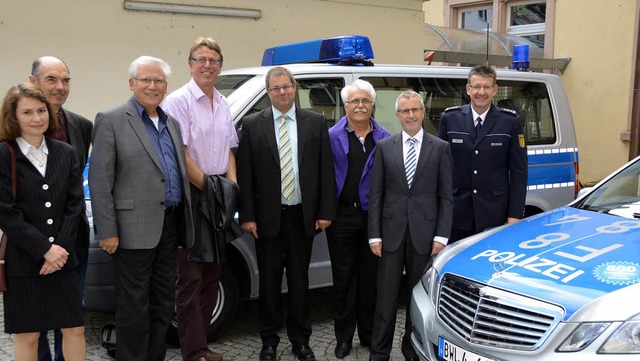 Politik und Verwaltung bei der Polizei...ste Polizeihauptkommissar Albert Zeh.   | Foto: Axel Kremp