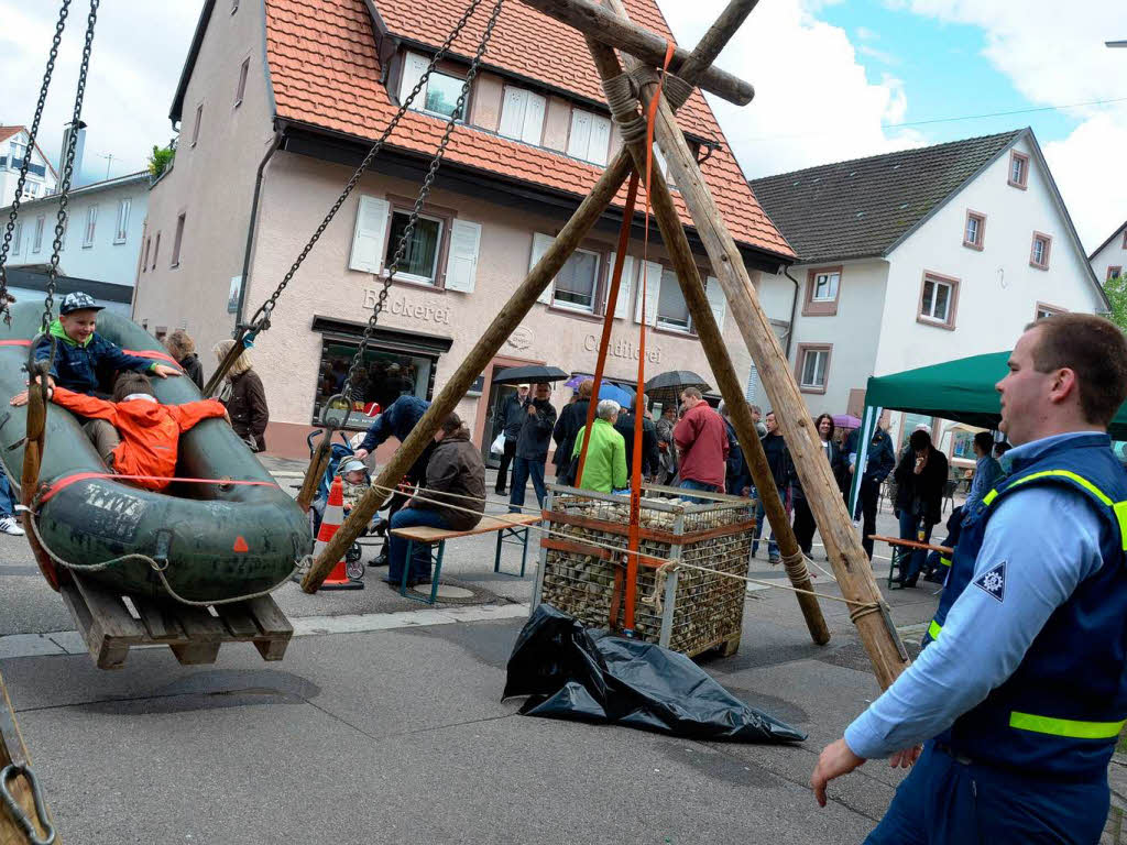 Das THW sorgte mit der Schiffsschaukel fr Bewegung.